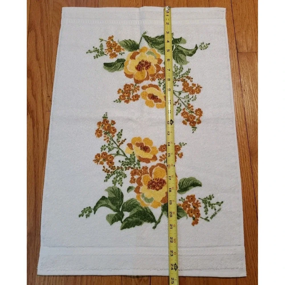 Vintage RA Briggs Hand Towels Yellow Floral Print‎